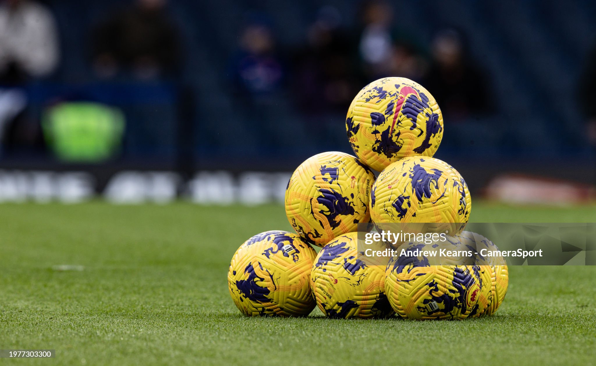 Angliya chempionati. «Manchester Siti» «Nyukasl» mehmoni bo‘ladi, «Arsenal» «Lester»ni qabul qiladi