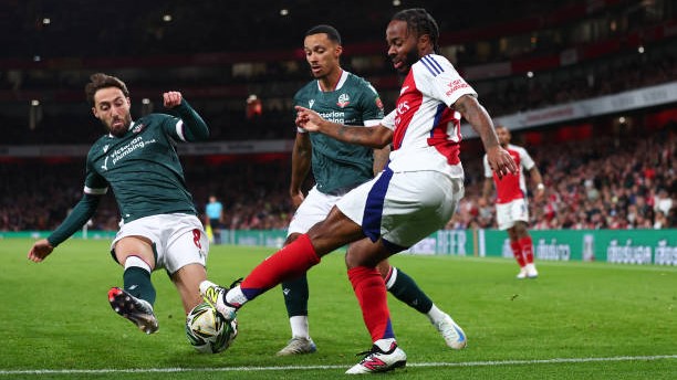 Angliya liga kubogi. Arsenal Bolton darvozasiga 5 bor yo‘l topdi