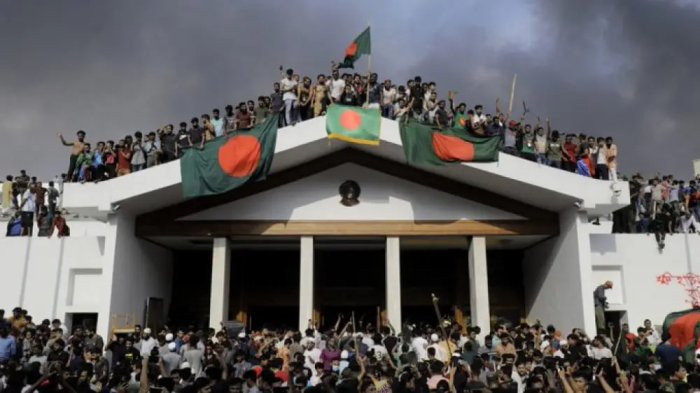 Bangladeshdagi namoyishlar oqibatida 800 dan ortiq odam halok bo‘ldi