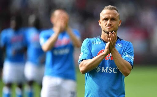 Barselona prezidenti Napoli futbolchisiga qiziqish borligini tasdiqladi