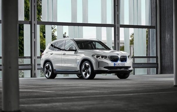 BMW AQShda 720 mingdan ortiq avtomobilini chaqirib oladi