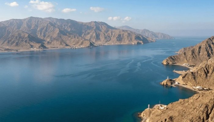 Eron Islom inqilobi qo‘riqchilari korpusi Ho‘rmuz bo‘g‘ozini to‘liq yopish bilan tahdid qilmoqda
