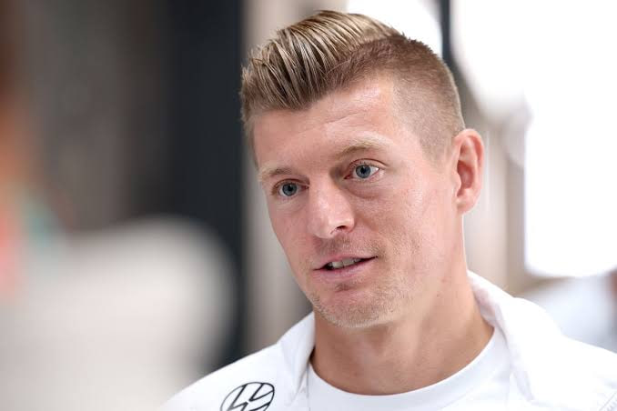 Kroos faoliyatini yakunlaganidan so‘ng Oltin to‘pga nomzodlik haqida fikr bildirdi