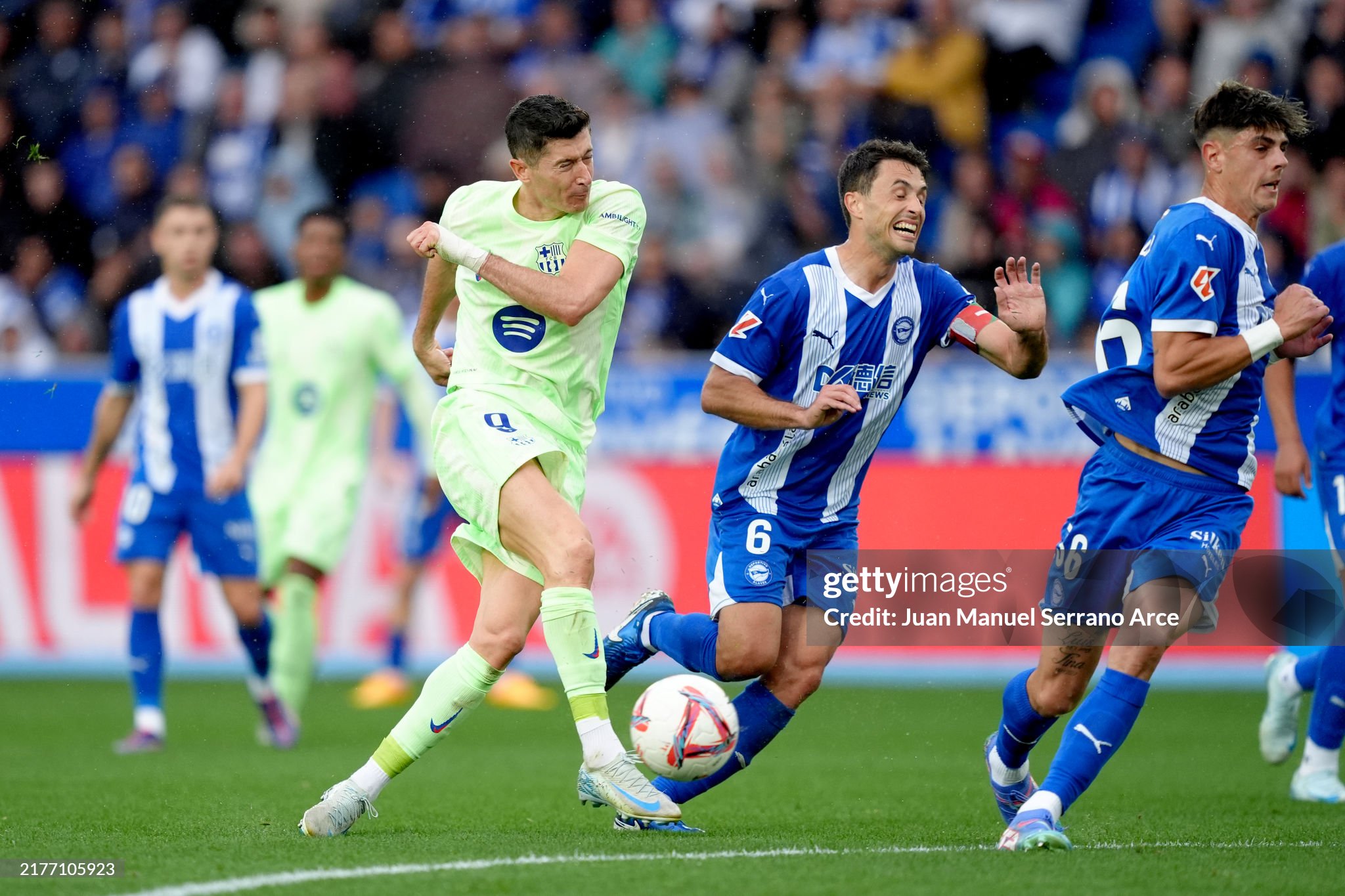 Levandovski 30 yoshidan keyin top ligalarda 184 ta gol urdi