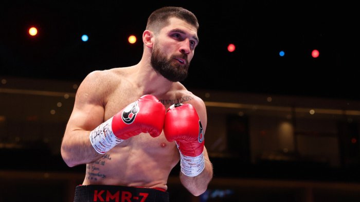 Magomed Kurbanov Isroil Madrimovga qarshi jangdan gonorar olmaganini ma’lum qildi