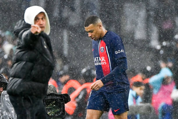 Marsel bilan o‘yinda zaxiraga olingan Mbappe norozi bo‘ldi (foto)