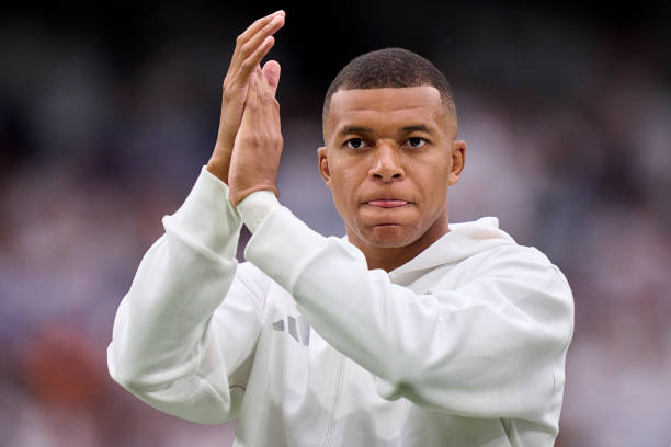 Mbappe - Real Madridning sentyabr oyidagi eng yaxshi futbolchisi