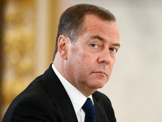 Medvedev Xalqaro jinoiy sudga tahdid qilmoqda