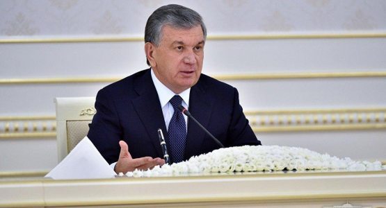 Mirziyoyev MSK raisini faxriy unvon bilan taqdirladi