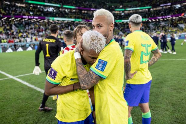 Neymar Rodrigoning Oltin to‘pga da’vogarlar ro‘yxatiga kiritilmagani haqida fikr bildirdi 