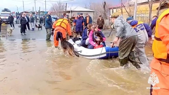 Orenburg shahri aholisi ham xavfsiz hududlarga evakuasiya qilinmoqda