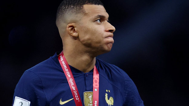 PSJ Mbappe bonusining bir qismini olishni istamoqda