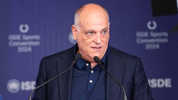 Tebas: Ispaniya irqchi mamlakat emas