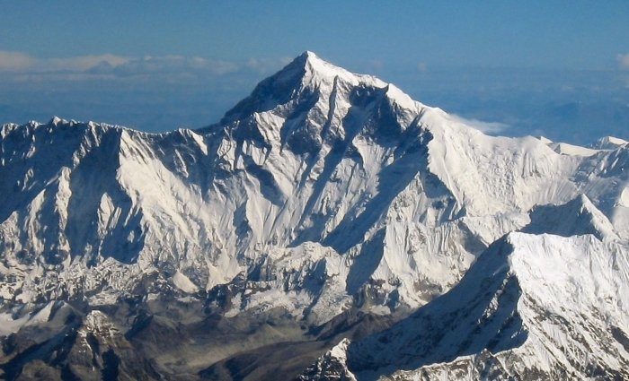 Xitoylik olimlar Everest o‘sayotganini qayd etishdi