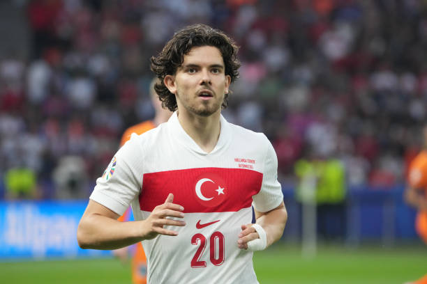 “Brayton” turkiyalik futbolchi bilan shartnoma imzoladi